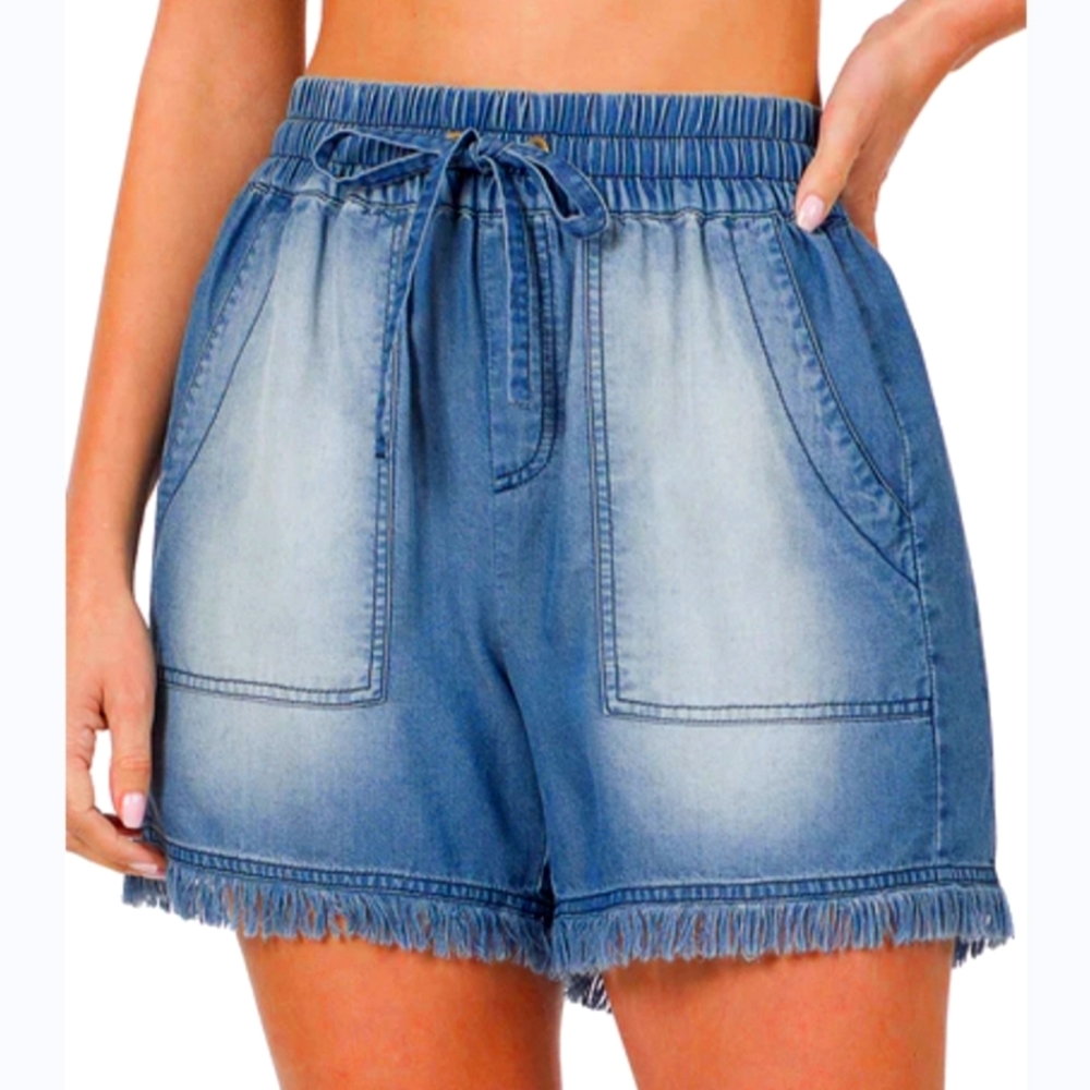 Blossom by Day Shorts